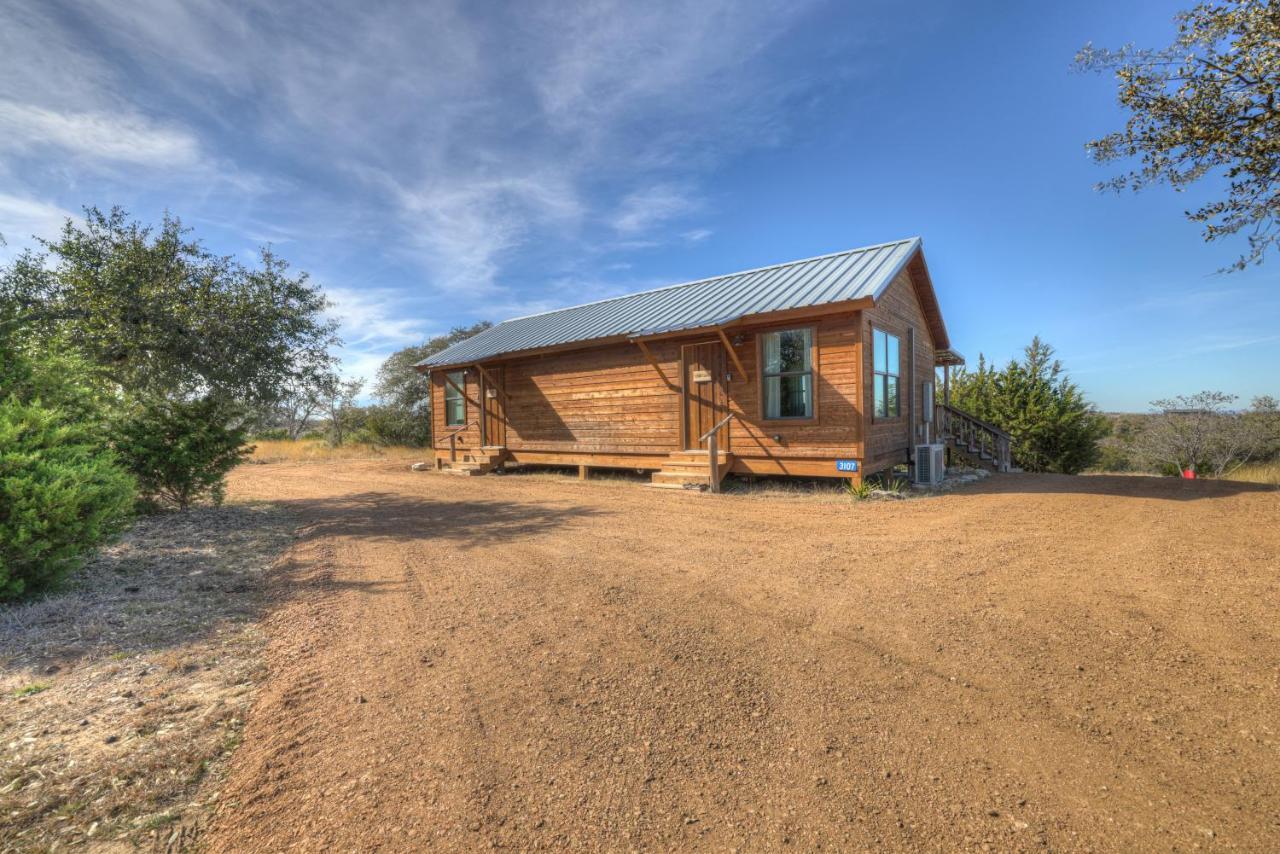 Rocky Ridge Cedar Cabin With Hot Tub & Amazing Views Crabapple المظهر الخارجي الصورة