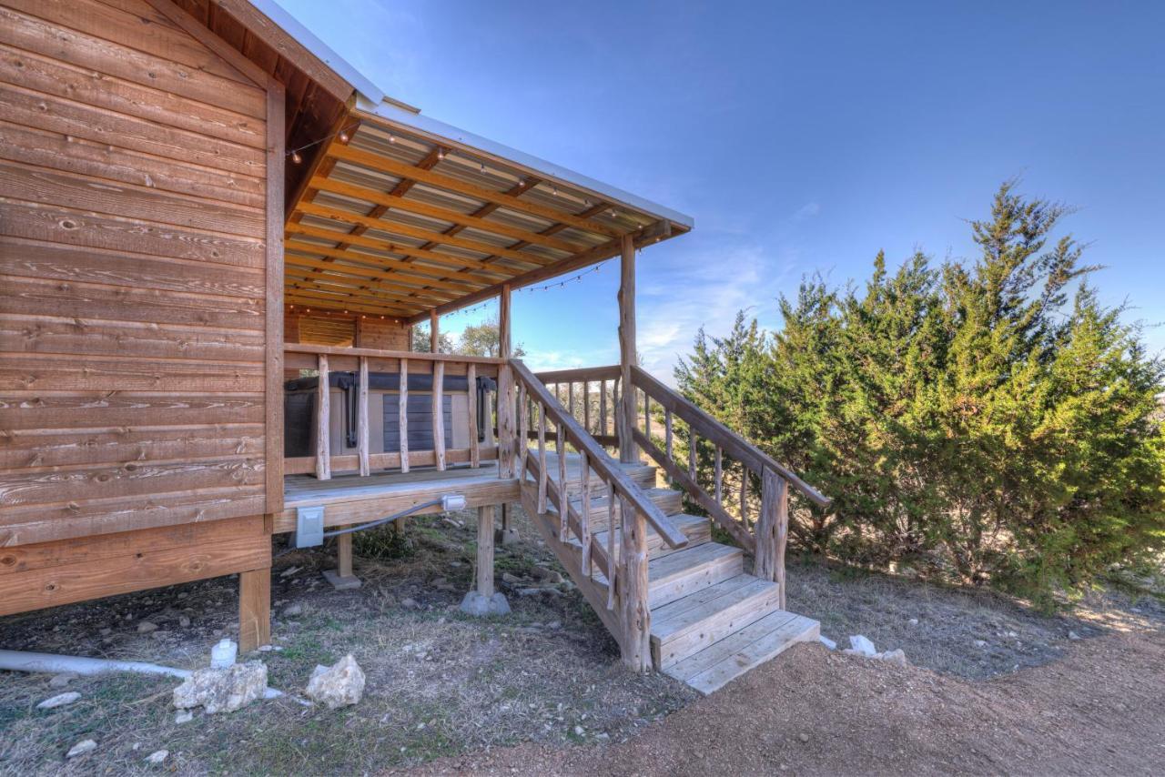 Rocky Ridge Cedar Cabin With Hot Tub & Amazing Views Crabapple المظهر الخارجي الصورة